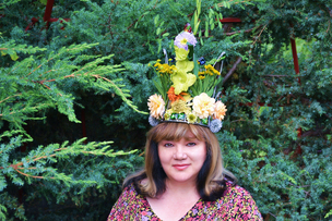 Цветочная корона Светланы Волковой, демонстрирующая великолепное растительное разнообразие садового центра